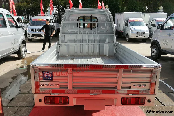 Jinbei T22 Édition 2018 Standard 1,3 L 82 ch 4X2(6 roues) Essence Camion micro plateau double cabine 2,04 m Carrosserie (2) | 86Trucks