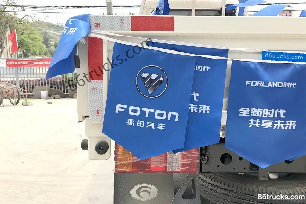 Foton Times Small Card Star 2 100hp 4X2(6 wheels) 3.02m Double Row Flatbed Mini Truck Body (2) | 86Trucks