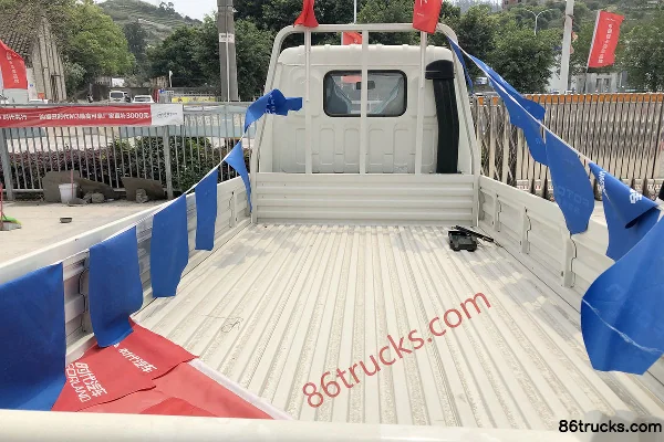 Foton Shidai Yuling V2 1.8L 68 ch 4X2(6 roues) camion plateau micro 3,3 m cabine simple Carrosserie (2) | 86Trucks