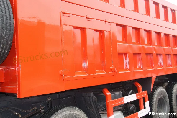 Dongfeng Commercial Vehicle Hercules Heavy Truck 290 hp 8X4(12 wheels) 7.3m Dump Truck Body (3) | 86Trucks
