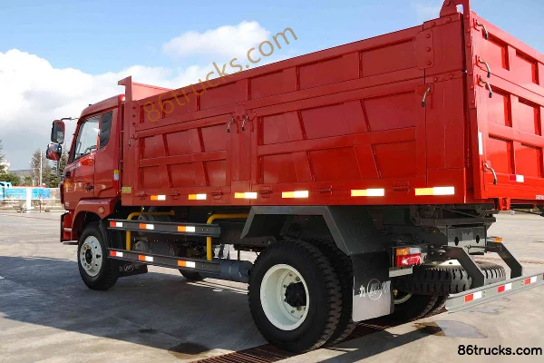 LIFAN European Style Zhanma A6 Light Truck 130 hp 4X2(6 wheels) 4.4m Dump Truck (LFJ3077G1) Cab (2) | 86Trucks