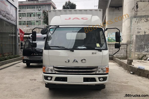 JAC Kangling H6 120 hp 4X2(6 wheels) 3.82m Semi-row Van Light Truck (China VI) Exterior (2) | 86Trucks
