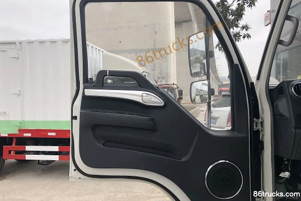 JAC Kangling H6 120 hp 4X2(6 wheels) 3.82m Semi-row Van Light Truck (China VI) Cab (1) | 86Trucks