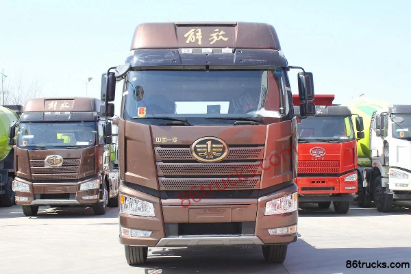 FAW Jiefang nouveau J6P camion lourd version leader version nord 550 ch 6X4(10 roues) tracteur routier Extérieur (2) | 86Trucks