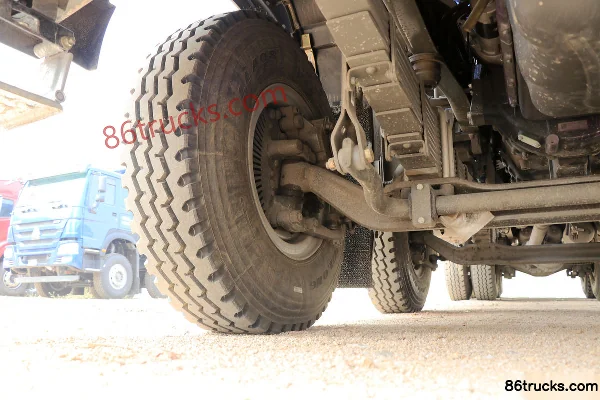 Sinotruk HOWO T7H 400hp 8X4(12 wheels) 7.8m dump truck Chassis (2) | 86Trucks
