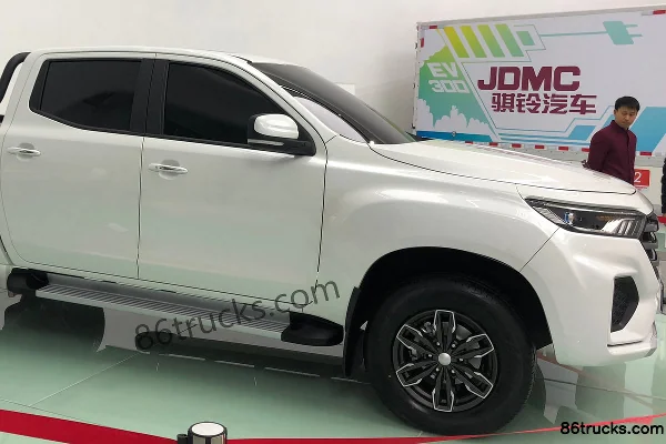 Qiling Auto T15 2019 129hp Diesel 4WD Standard Wheelbase Double Cab Pickup Exterior (2) | 86Trucks
