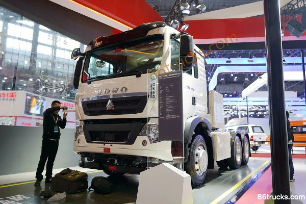 Sinotruk HOWO T5G Heavy Truck 25T 6X4(10 wheels) Driverless Electric Tractor Truck 248.22kWh Exterior (3) | 86Trucks