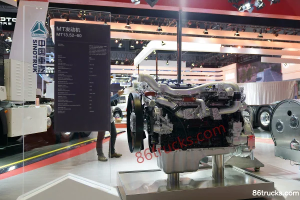 Sinotruk MT13.52-60 520 hp 13L China VI Natural Gas Engine Exterior (3) | 86Trucks