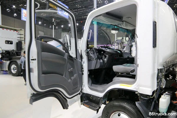 Isuzu EVK100 7,3T cabine simple benne à ordures électrique (marque Sanli) 4X2(6 roues) (2) | 86Trucks
