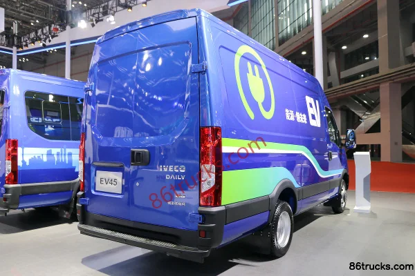 NAVECO Ousheng EV45 4.5T 6m Electric Enclosed Van Truck 70kWh Exterior (3) | 86Trucks