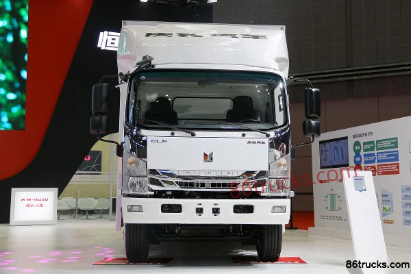 Qingling 10T 9m Single Row Hydrogen Fuel Cell Cargo Truck 4X2(6 wheels) Exterior (2) | 86Trucks
