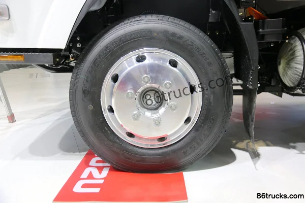 Qingling 10T 9m Single Row Hydrogen Fuel Cell Cargo Truck 4X2(6 wheels) Chassis (3) | 86Trucks
