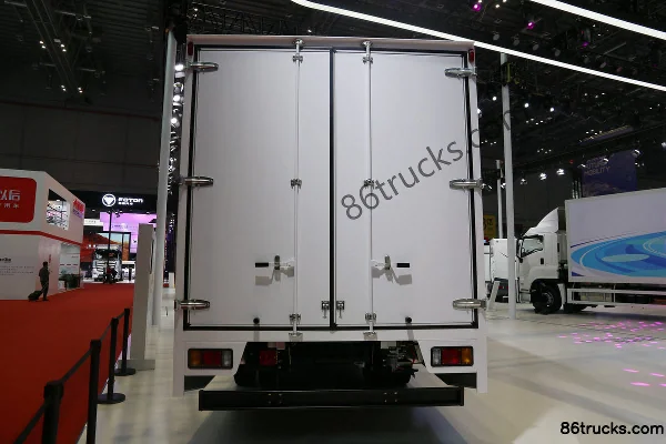 Qingling 10T 9m Single Row Hydrogen Fuel Cell Cargo Truck 4X2(6 wheels) Body (3) | 86Trucks