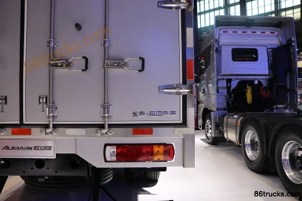 Foton Auhang R Series 190 ch 4X2(6 roues) camion porteur fourgon à cabine simple 5,15 m (China VI) Carrosserie (2) | 86Trucks