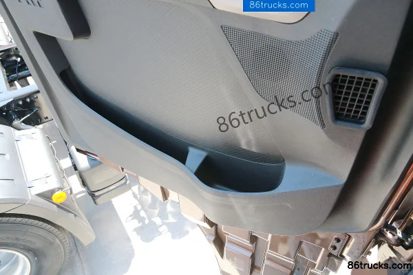 FAW Jiefang Qingdao JH6 Heavy Truck Excellent Edition 2.0 460 hp 6X4(10 wheels) Tractor Truck Cab (3) | 86Trucks