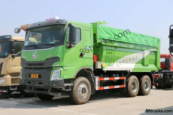 Dongfeng Liuqi Chenglong H7 400 ch 6X4(10 roues) 5,6 m camion benne (China VI) Extérieur (3) | 86Trucks
