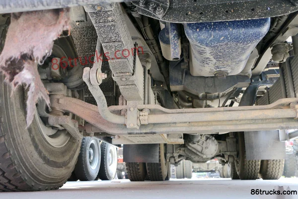Dongfeng Liuqi Chenglong H7 400 ch 6X4(10 roues) 5,6 m camion benne (China VI) Châssis (2) | 86Trucks