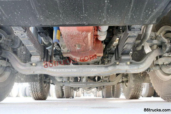 Union Truck U380 380 hp 8X4(12 wheels) 5.8m LNG Dump Truck (China VI) (Fast Gear 12-speed) Chassis (1) | 86Trucks