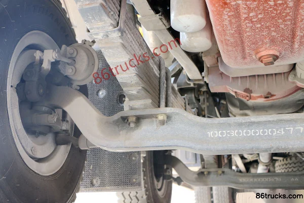 Union Truck U390 390ch 8X4(12 roues) 8.6m camion benne Châssis (2) | 86Trucks