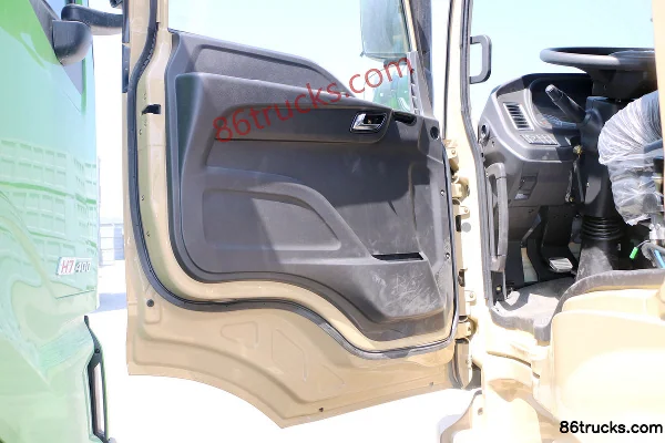 Foton Auman New ETX 9 Series Heavy Truck 336 hp 8X4(12 wheels) 5.8 m Dump Truck (Beijing V Special) Cab (3) | 86Trucks