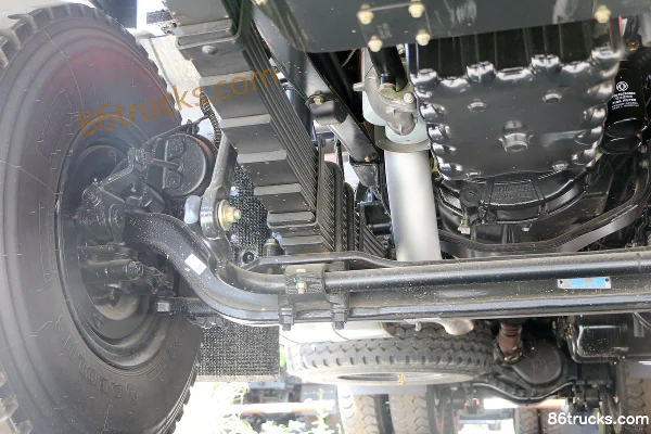 Dongfeng Commercial Vehicle Zhatu Edition Tianlong KC Heavy Truck 420 hp 6X4(10 wheels) 6m Dump Truck Chassis (2) | 86Trucks