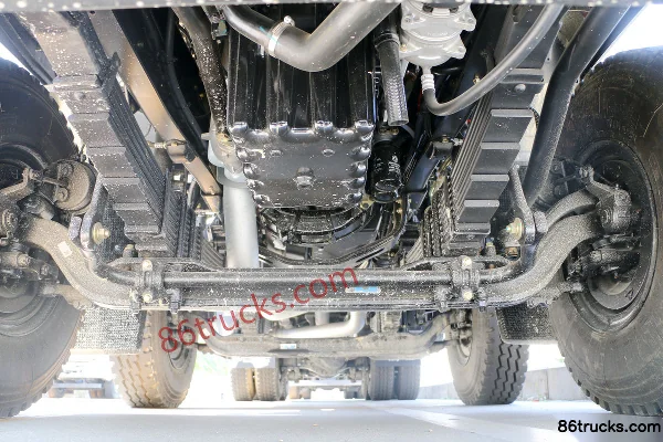 Dongfeng Commercial Vehicle Tianlong KC Heavy Truck 420hp 8X4(12 wheels) 7.8m Dump Truck (5.92 Axle Ratio) Chassis (1) | 86Trucks