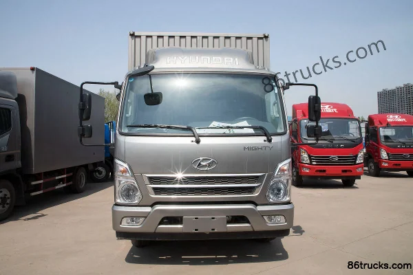Hyundai Commercial Vehicle Shengtu H3 129hp 4X2(6 wheels) 4.12m single-row cab box truck Exterior (2) | 86Trucks