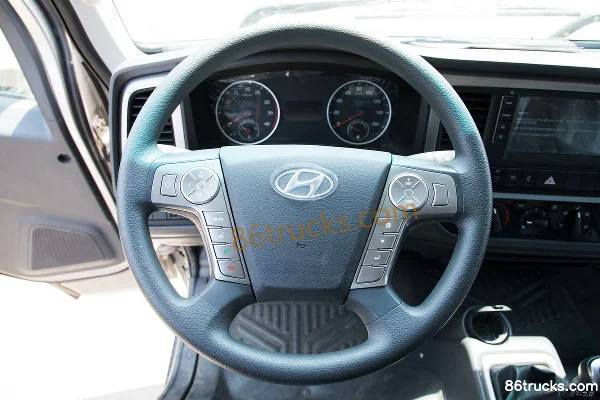 Hyundai Commercial Vehicle Shengtu H3 129hp 4X2(6 wheels) 4.12m single-row cab box truck (2) | 86Trucks