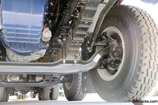 SHACMAN Delong New M3000 Lightweight Version 310 hp 8X4(12 wheels) 6.5m Dump Truck Chassis (3) | 86Trucks