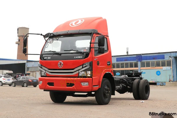 Dongfeng Duolika D6-L Heavy Load 156 hp 4X2(6 wheels) 4.17m Single Row Stake Truck Exterior (3) | 86Trucks