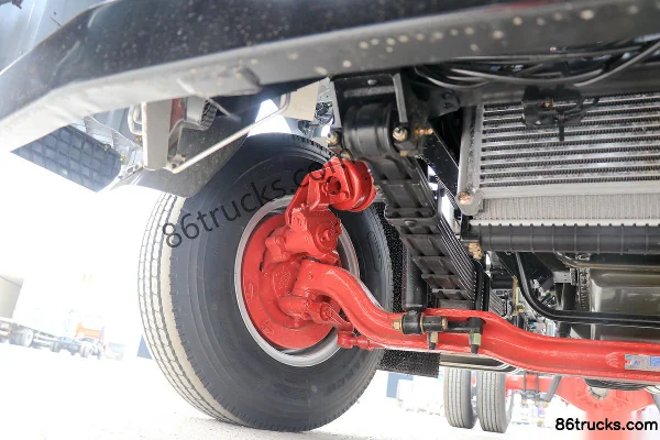 Dongfeng Duolika D6-L 2018 model Enhanced Edition 156 hp 4X2(6 wheels) 4.17m single-row flatbed light truck Chassis (2) | 86Trucks