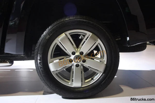 Volkswagen Amarok 2011 4x4(6 roues) 2.0L diesel double cabine pick-up Carrosserie (3) | 86Trucks