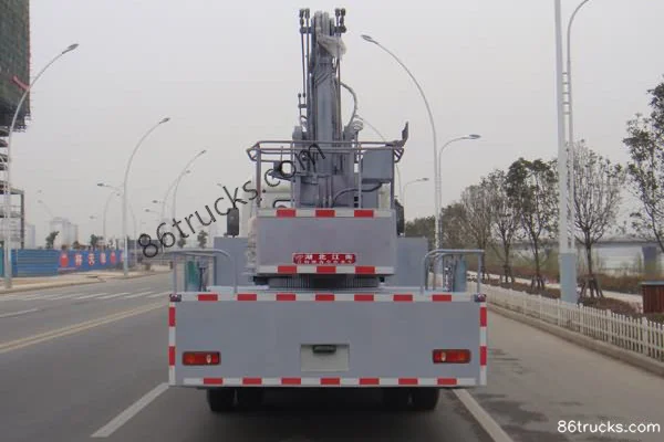 Dongfeng Commercial Vehicle Tianjin 180 hp 4X2(6 wheels) Aerial Work Truck (Chengliwei Brand) Exterior (2) | 86Trucks