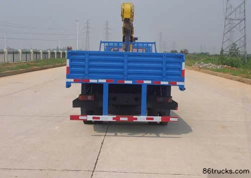 Dongfeng Small Three-Axle Series 190 hp 6X2(8 wheels) Truck-mounted Crane (Yandi Brand) Exterior (2) | 86Trucks