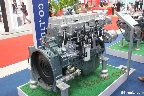 Yuchai YC6M290N-30 290hp 10L China III Diesel Engine Exterior (2) | 86Trucks