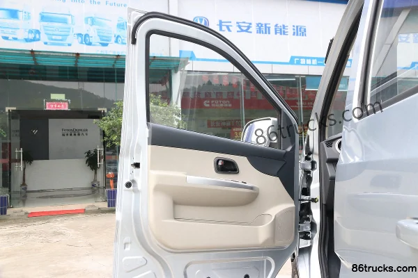 Ankai Shenqi T10 Standard 1.5L 112hp 4X2(6 wheels) Gasoline 2.52m double-row flatbed micro truck Cab (1) | 86Trucks