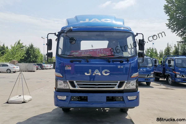 JAC Junling V8 170hp 4X2(6 wheels) 3.85m half-row cage van light truck Exterior (2) | 86Trucks