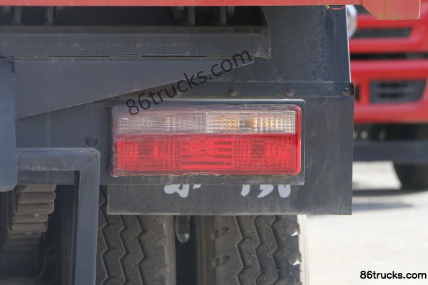 Dongfeng Yuhu 160hp 4X2(6 wheels) 4.2m Dump Truck (EQ3168GLV2) Body (2) | 86Trucks