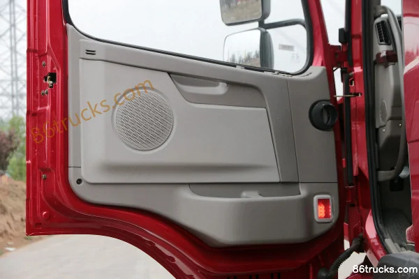 Dayun New N8E Heavy Truck Standard Load 375hp 6X4(10 wheels) Tractor Truck (4.44 Ratio) Cab (2) | 86Trucks