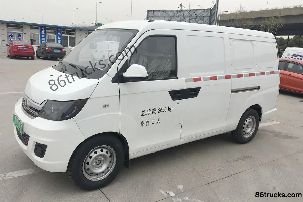 Yangzijiang V6 2.65T 4,43 m Fourgon électrique logistique (autonomie 295 km) 44 kWh Extérieur (2) | 86Trucks