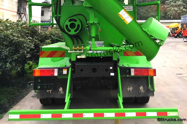 Dongfeng Commercial Vehicle Tianlong KC 340hp 8X4(12 wheels) 7m³ Concrete Mixer Truck (Shenying Brand)(YG5318GJBAX1V) Cab (1) | 86Trucks