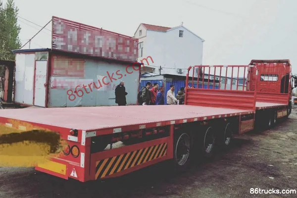 DongfengLiuqi Chenglong H7 460 hp 6X2(8 wheels) Center-axle Flatbed Truck (Xunchi) Cab (2) | 86Trucks