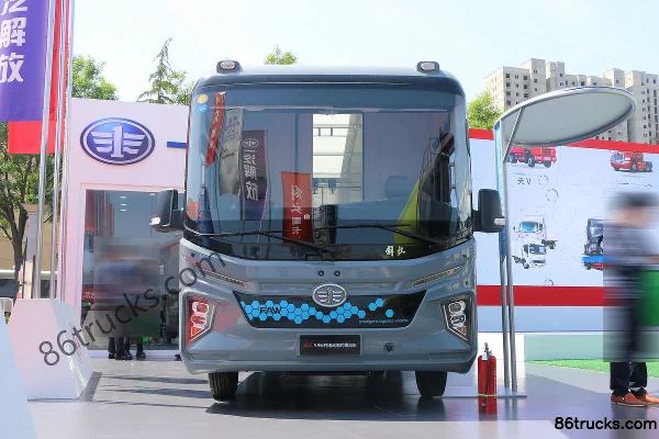 FAW FAW Jiefang 4,5 T 6 m camion fourgon électrique pur 99,5 kWh Extérieur (2) | 86Trucks