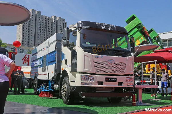 FAW Jiefang J6L 220 hp 4X2(6 wheels) Sweeper Truck (Haide Brand) (China VI) Exterior
