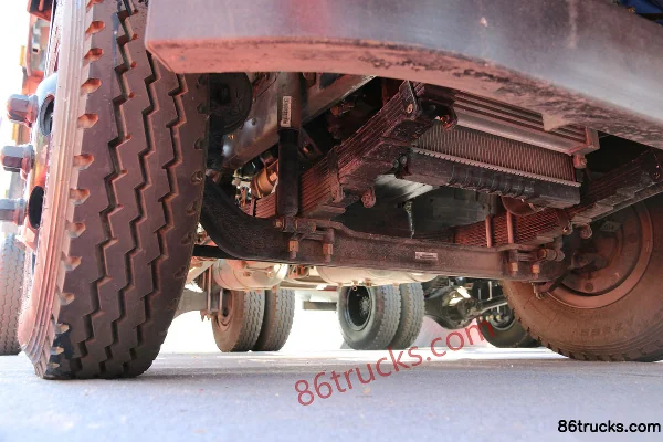Foton Ruivo ES3, 130 ch, 4X2(6 roues) , camion benne de 3,8 m Châssis (1) | 86Trucks
