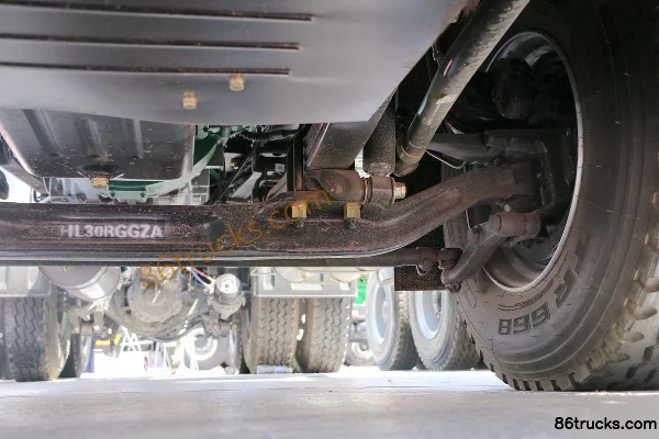 Changzheng Auto H7 camion lourd 410 ch 6X4(10 roues) tracteur routier Châssis (3) | 86Trucks