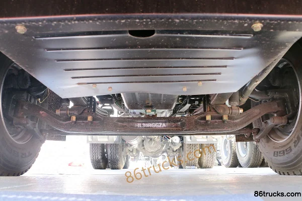 Changzheng Auto H7 camion lourd 410 ch 6X4(10 roues) tracteur routier Châssis (1) | 86Trucks