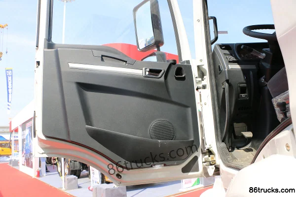 SHACMAN Delong New M3000 Standard Load Edition 380 hp 6X4(10 wheels) 5.6m Dump Truck (10-speed) Cab (1) | 86Trucks