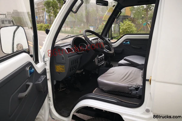 Tangjun Ouling Sailing F3 1.5L 112 ch 4X2(6 roues) essence 3.08 m camion plateau simple cabine micro camion (China VI) (pont arrière 130) (1