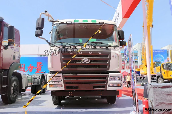 Hualing poids lourd 345 ch 8X4(12 roues) camion malaxeur 7 m³ Extérieur (2) | 86Trucks